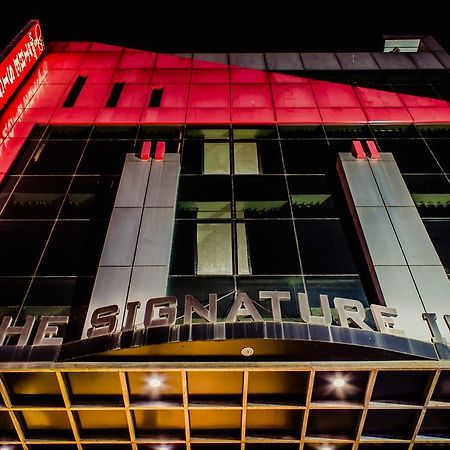 The Signature Inn Bangalore Exterior foto